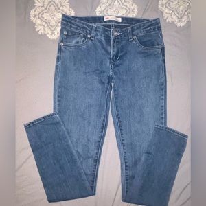 Girls Levi skinny jeans